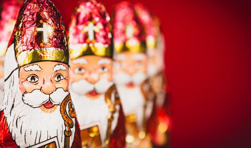 Saint Nicholas: what traditions among us and our neighbors?