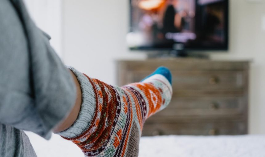 Teenagers squat: how can I preserve the privacy of my relationship?