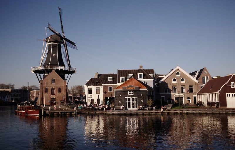 Amsterdam: 5 easy and affordable day excursions
