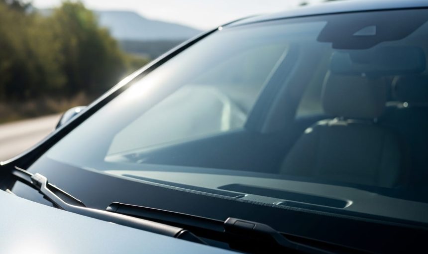 The right reflexes to keep your car in shape under the southern sun
